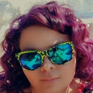 Meet your Posher, Tessa